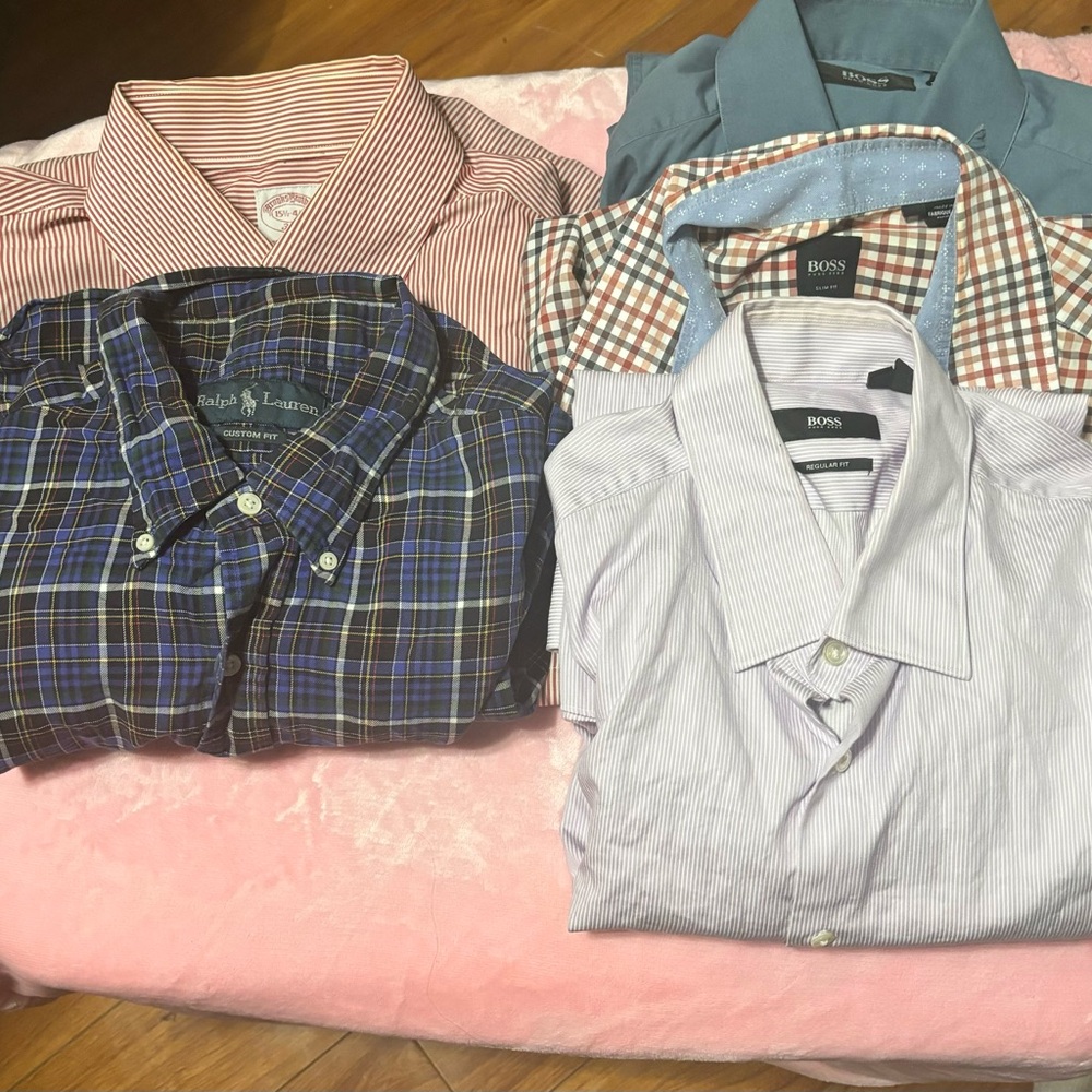 Lots of 5 button down dress shirt 3 Boss , 1 Ralph Lauren , 1 Brooks Brother